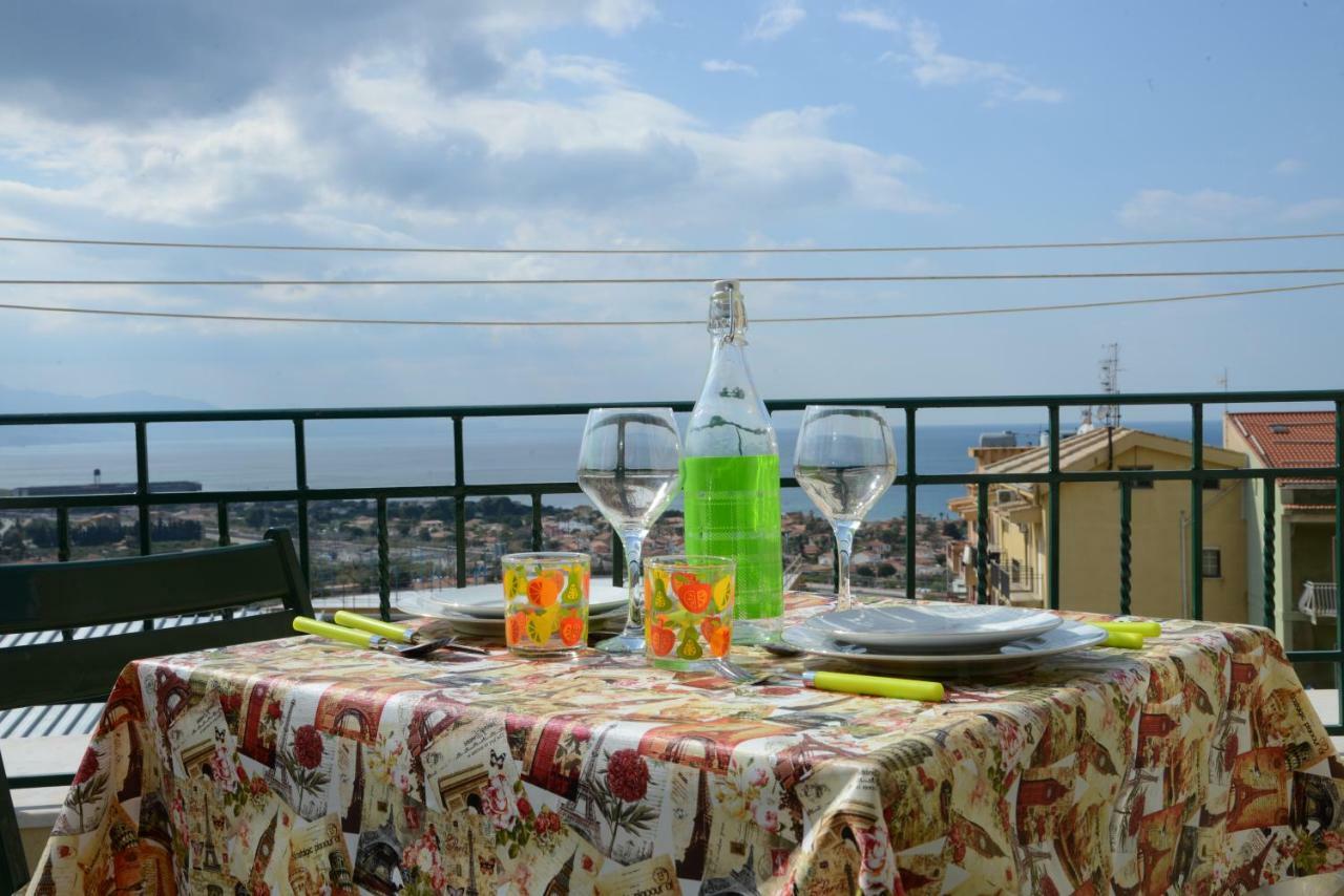 Vila City House Campofelice Di Roccella Exteriér fotografie