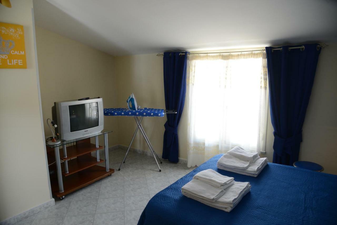 Vila City House Campofelice Di Roccella Exteriér fotografie